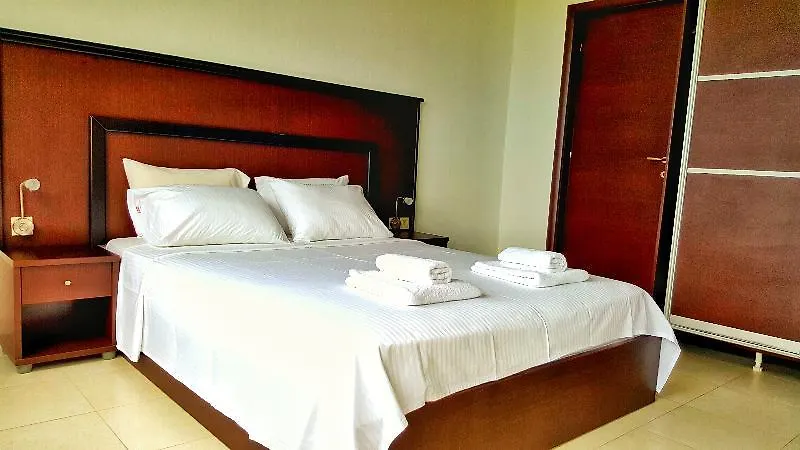 Hotel Bungalow White Apartments And Suits Chalkidiki