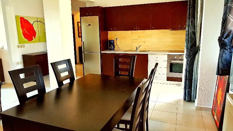 Bungalow White Apartments And Suits Chalkidiki Hotel