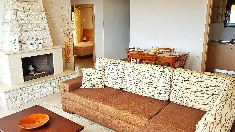 Bungalow White Apartments And Suits Chalkidiki 5*,