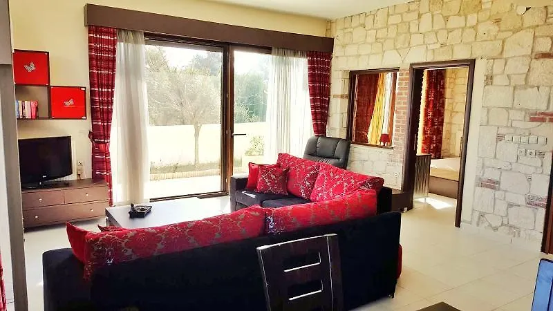 Bungalow White Apartments And Suits Chalkidiki Hotel
