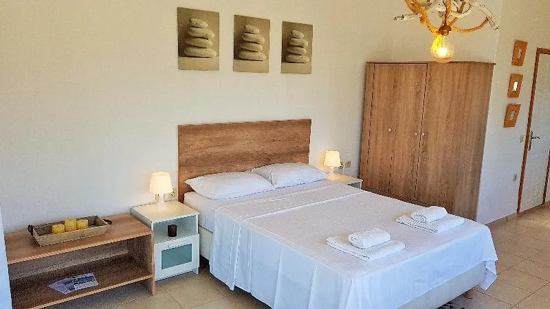 Hotel Bungalow White Apartments And Suits Chalkidiki