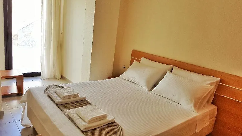 Hotel Bungalow White Apartments And Suits Chalkidiki