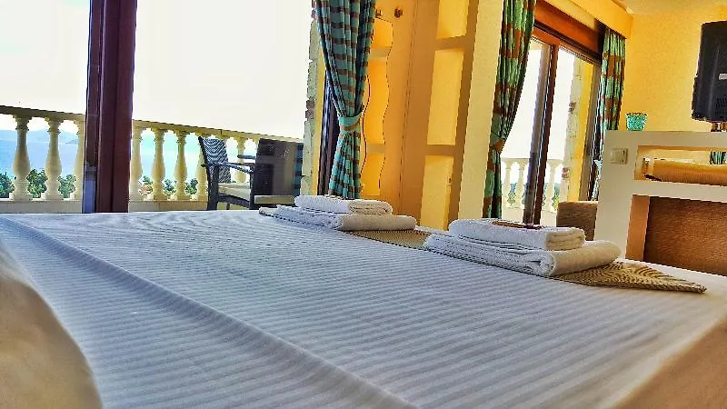 Bungalow White Apartments And Suits Chalkidiki